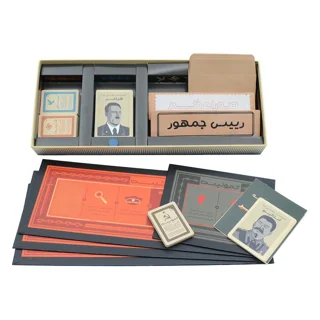 محتوا بازی فکری رومیزی راز هیتلر با افزونه کمونیست فندوقچه