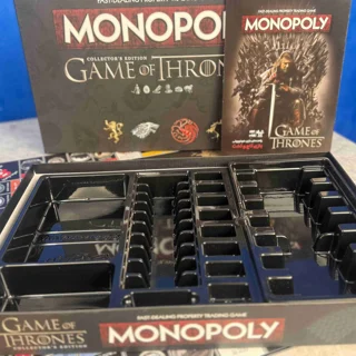 بازی مونوپولی تاج و تخت (Game of Thrones) فکرآوران | نسخه کلکسیونی مناسب 2 تا 6 نفر